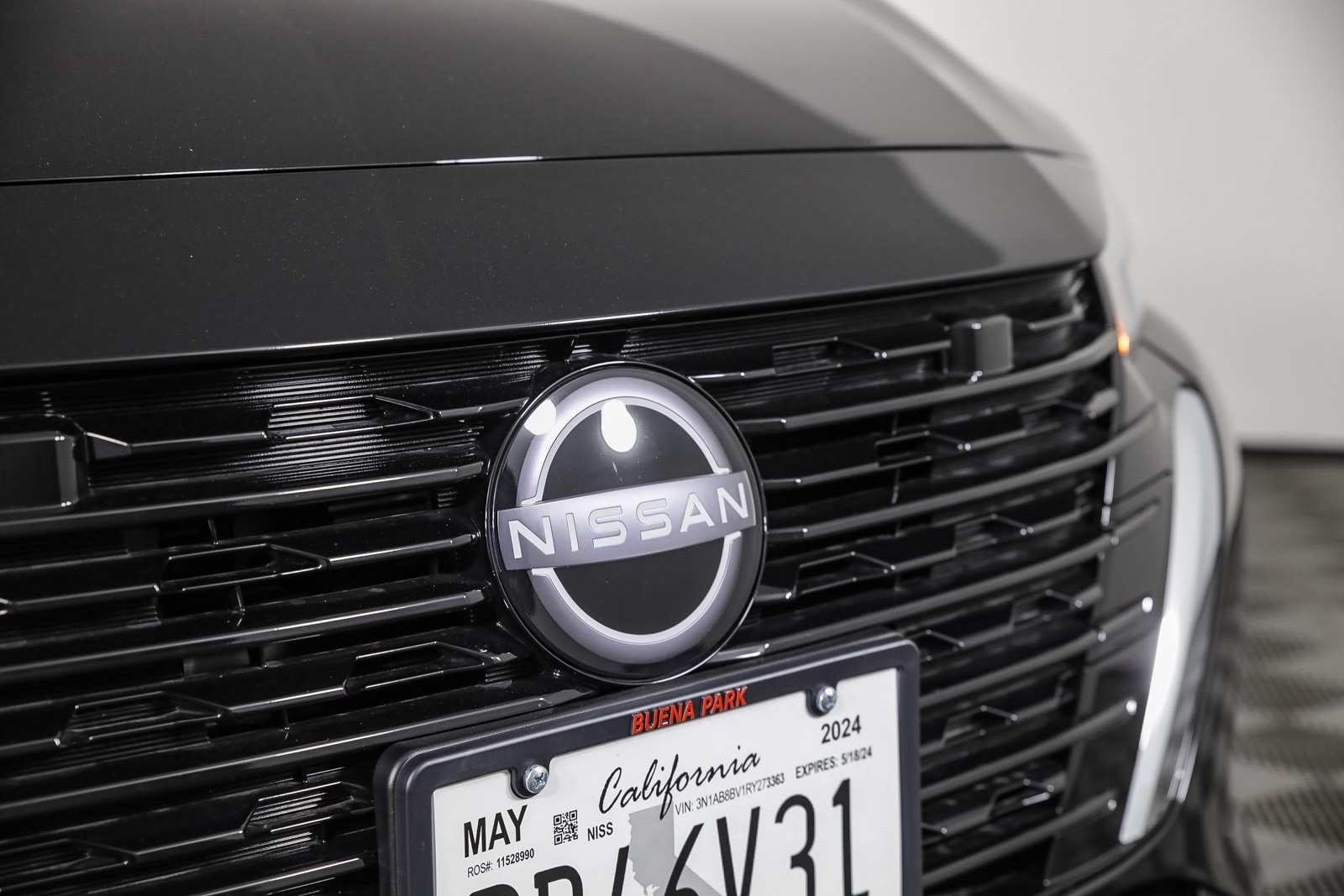 2025 Nissan Sentra S photo 3