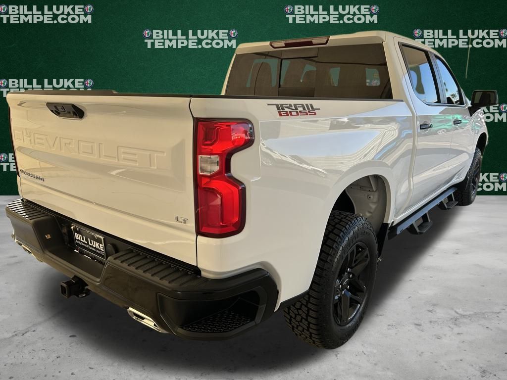 2024 Chevrolet Silverado 1500 LT Trail Boss photo 3