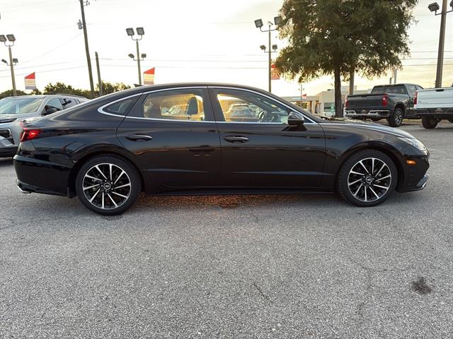 2021 Hyundai Sonata Limited photo 8