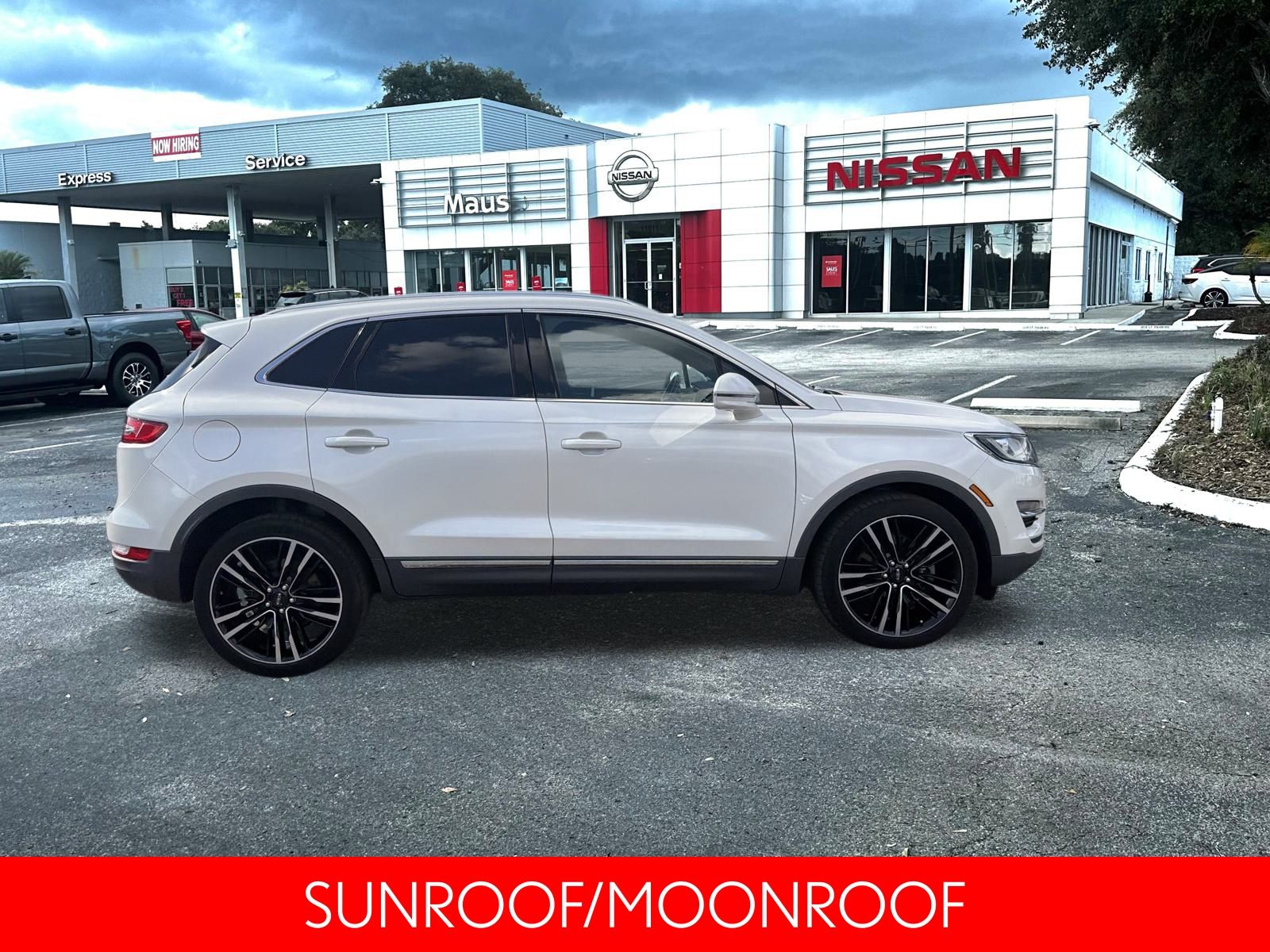 2017 Lincoln MKC Reserve photo 2