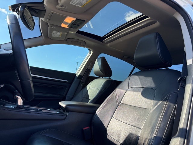 2019 Nissan Altima 2.5 Platinum photo 14
