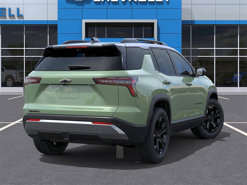 2026 Chevrolet Equinox LT photo 2