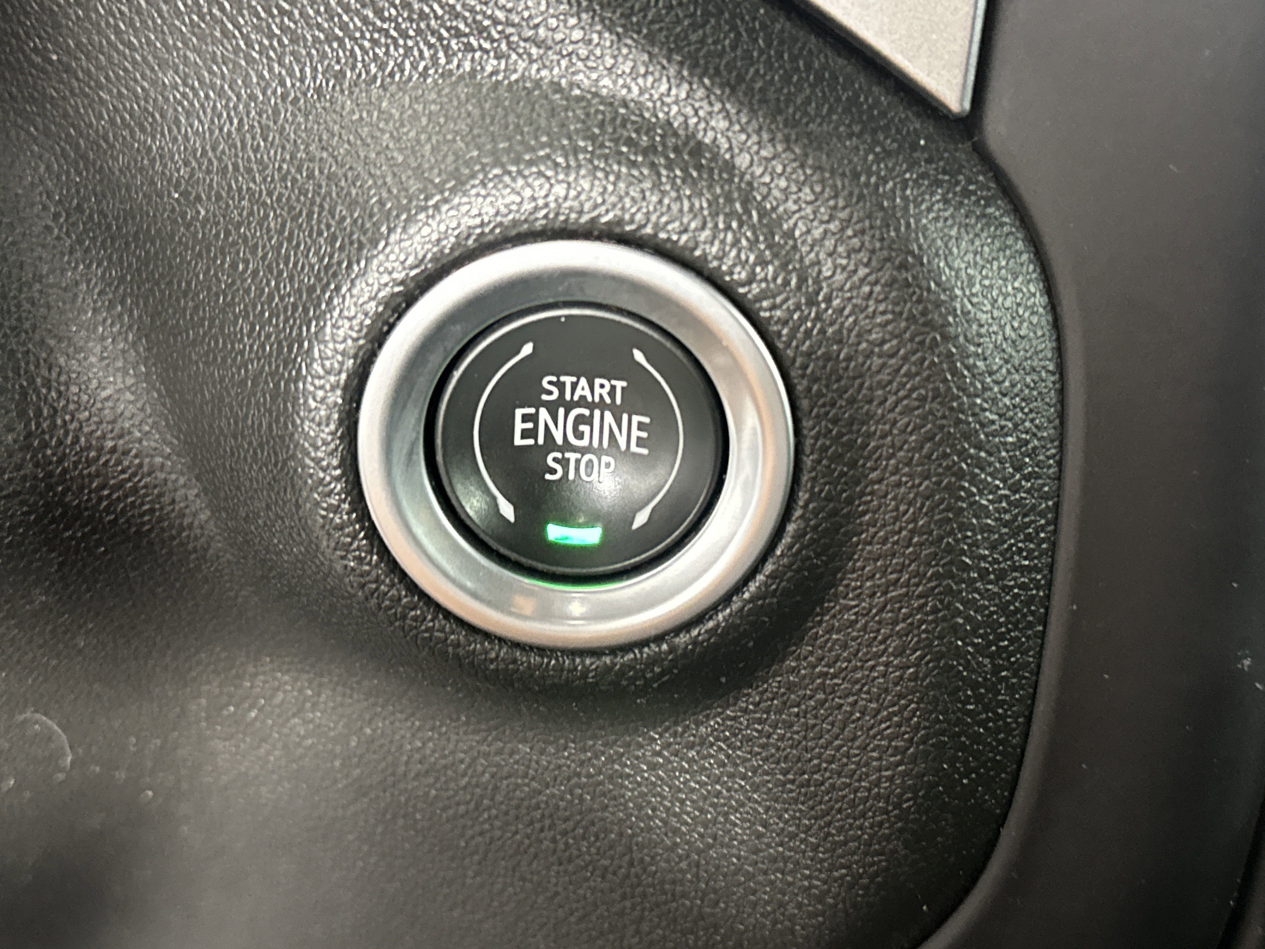 2022 Chevrolet Silverado 1500 LT photo 14
