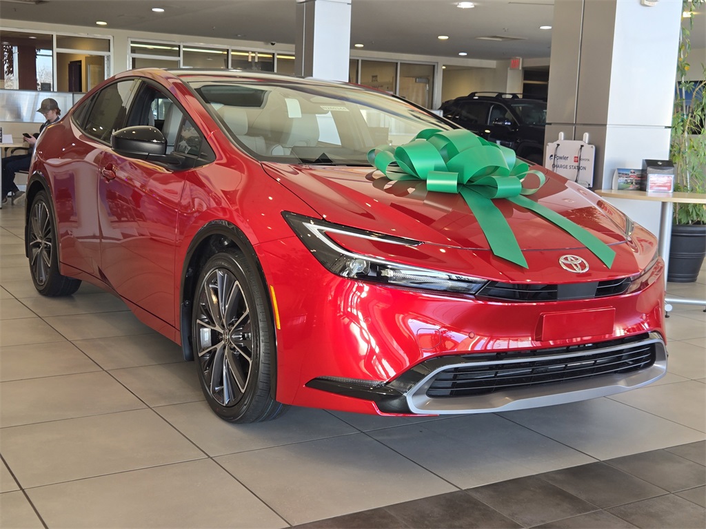 2026 Toyota Prius XLE's photo