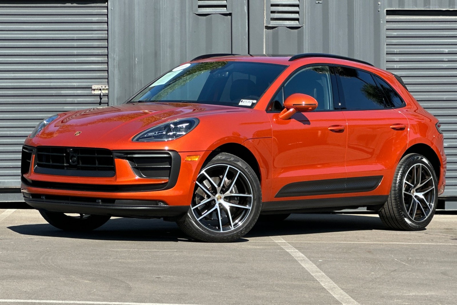 2022 Porsche Macan Base