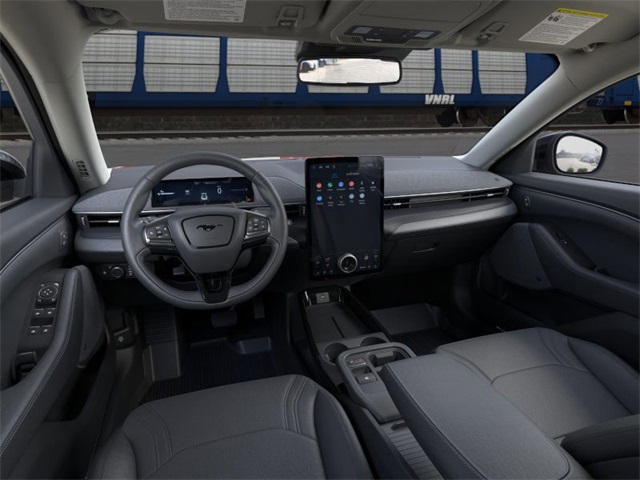 2025 Ford Mustang Mach-E Premium photo 9