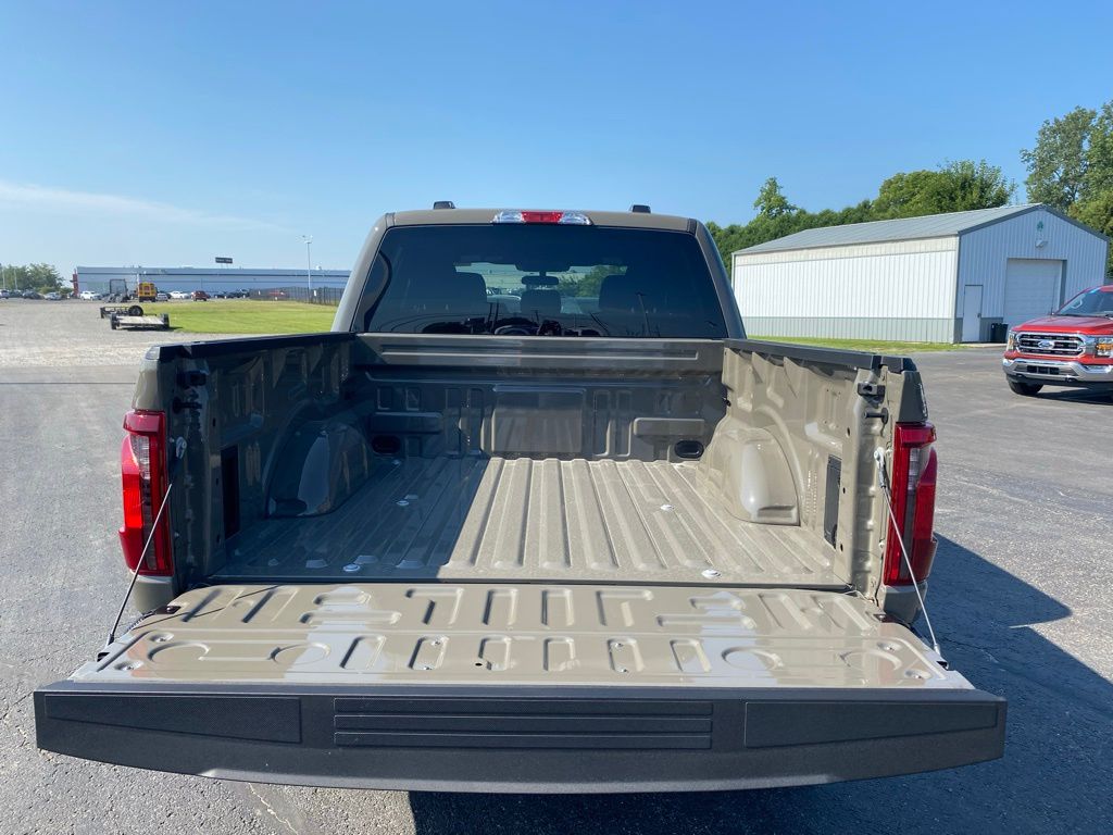 2025 Ford F-150 STX photo 14