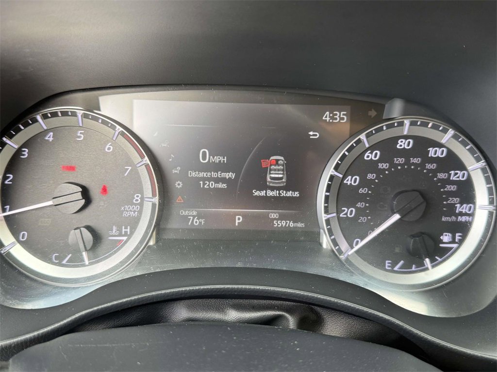 2023 Toyota Highlander LE photo 4