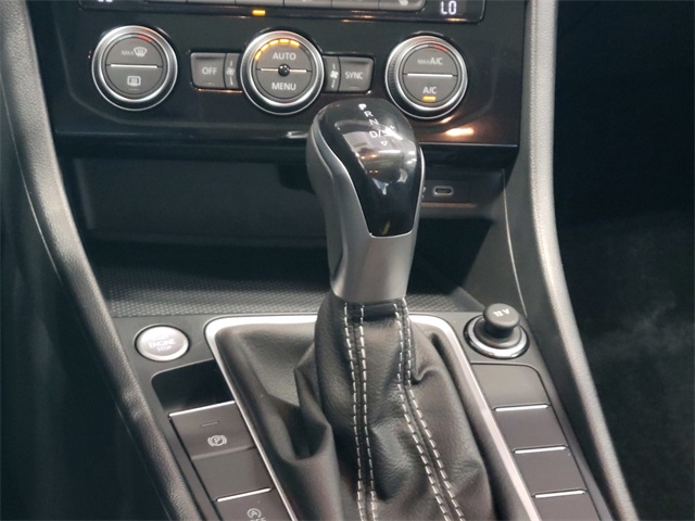 2023 Volkswagen Jetta 1.5T SE photo 24