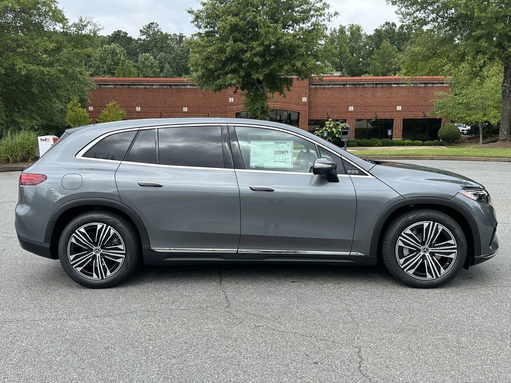 2026 Mercedes Benz EQS SUV 450 4MATIC photo 9