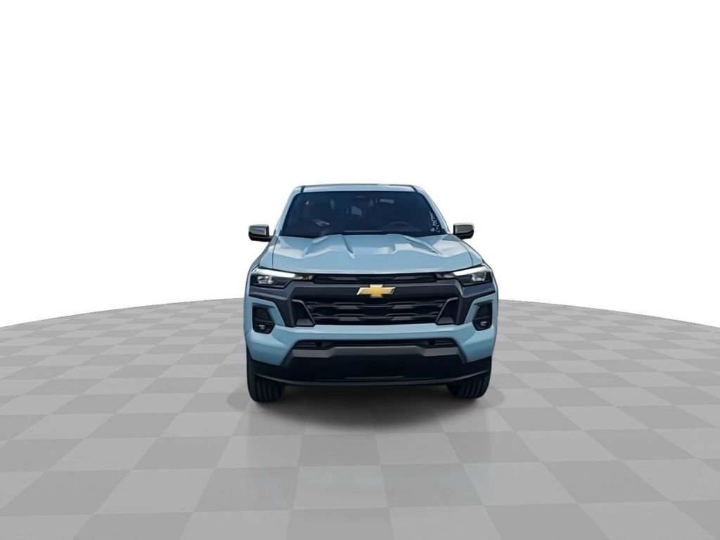 2025 Chevrolet Colorado Work Truck LT photo 3
