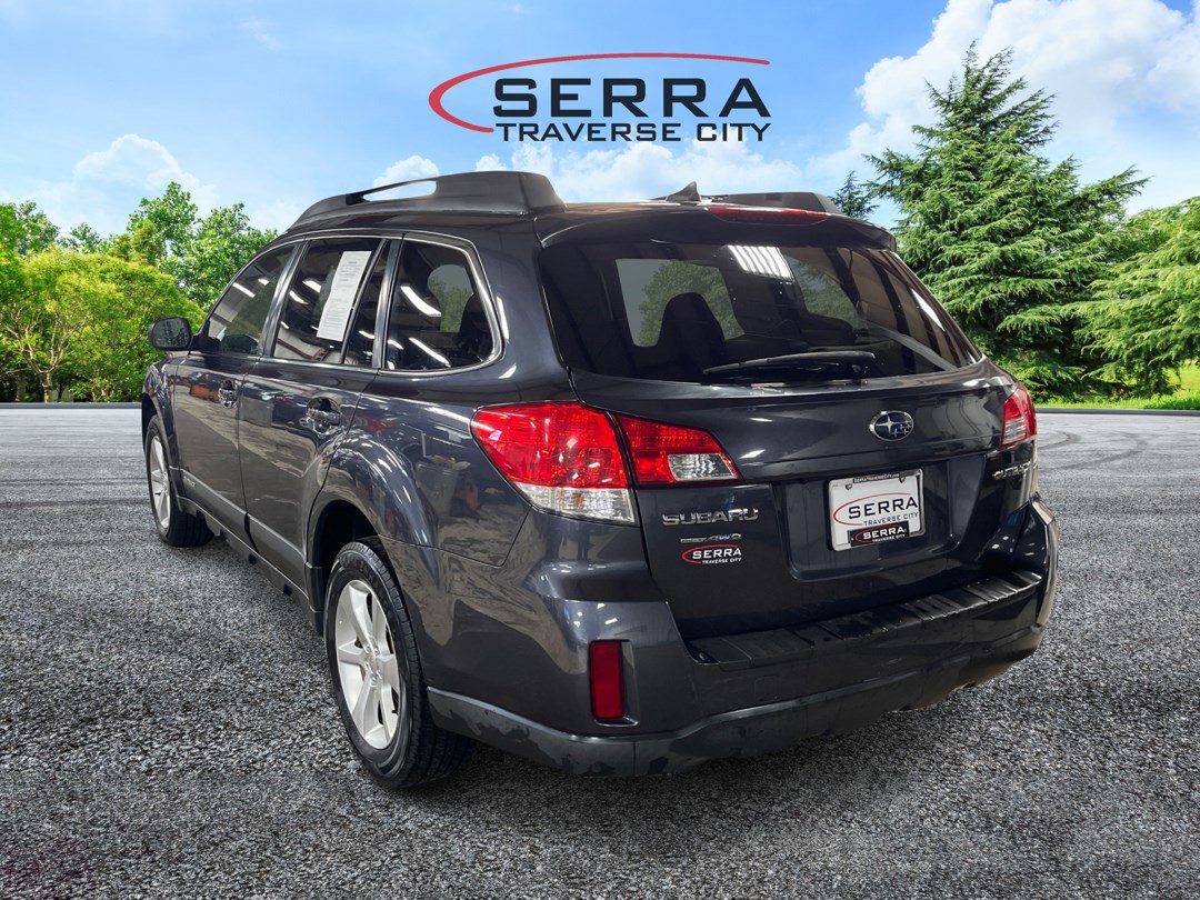 2013 Subaru Outback 2.5i Limited photo 6