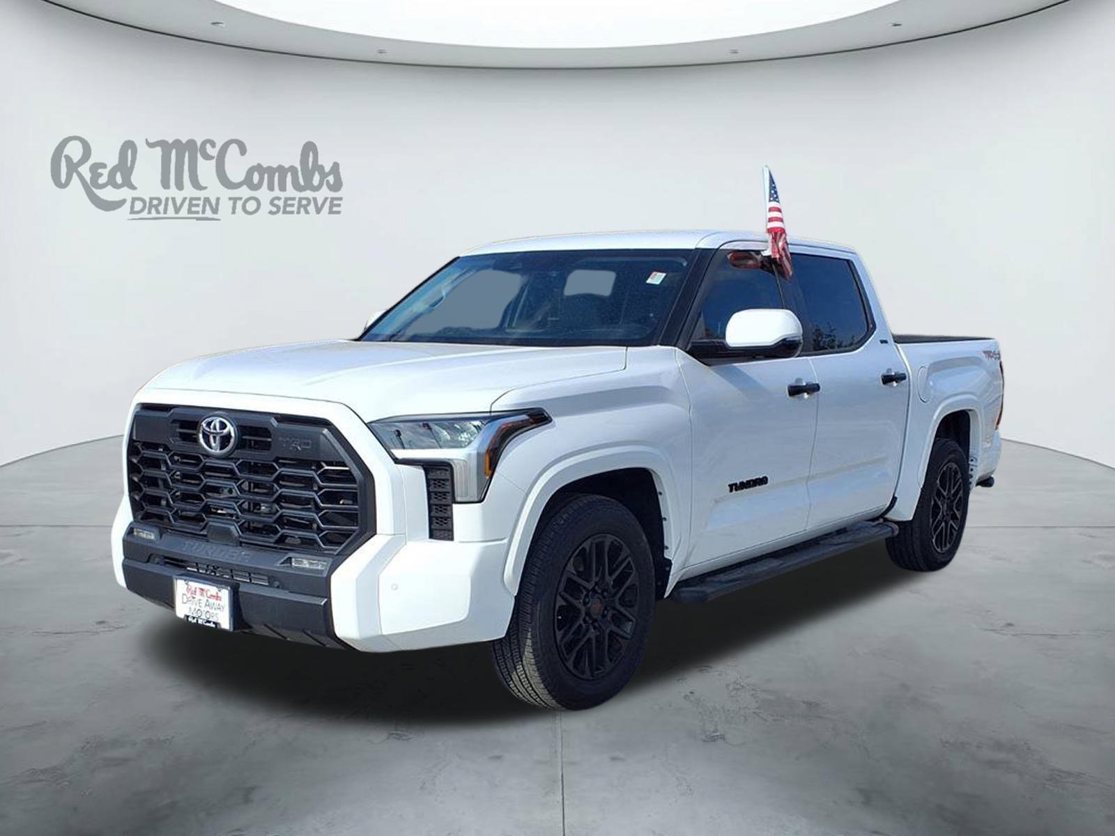 2024 Toyota Tundra SR5's photo