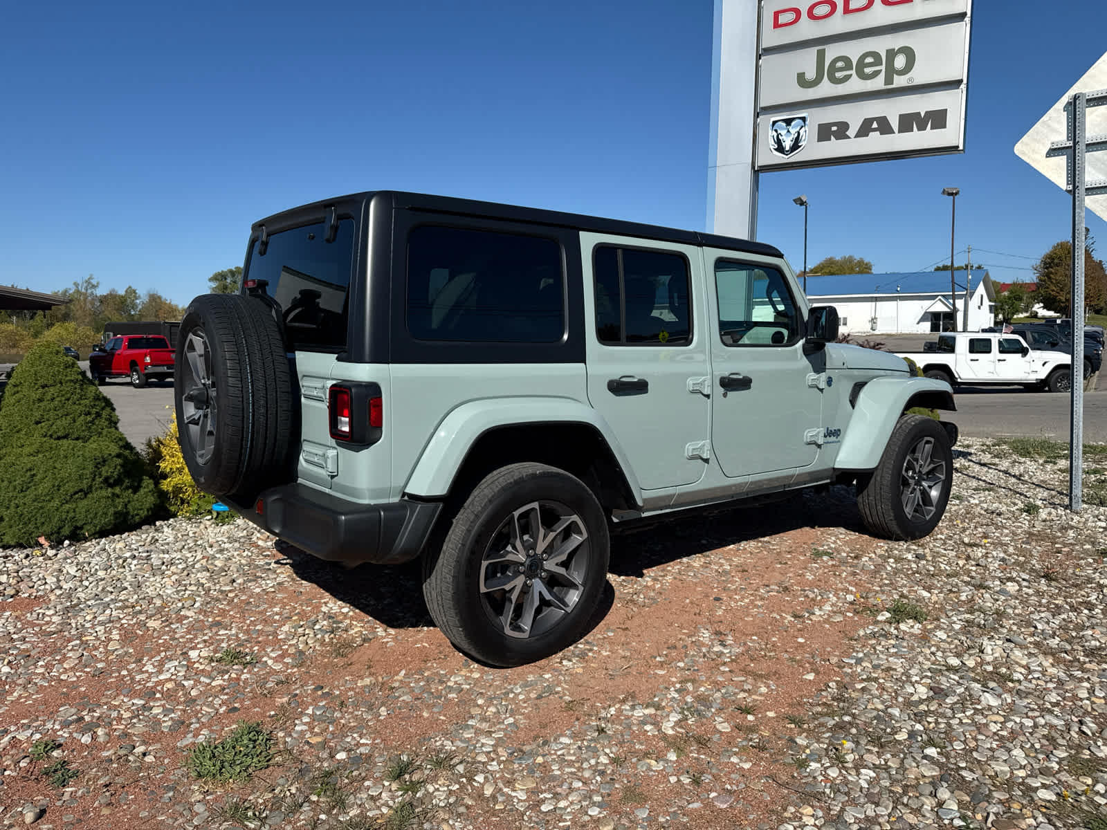 2024 Jeep Wrangler 4xe Sport S photo 4