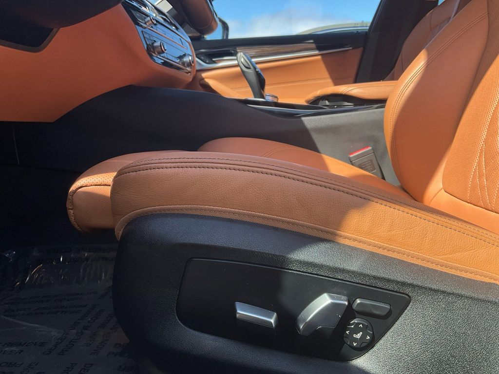2022 Bmw 530i photo 12