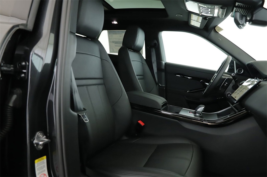 2024 Land Rover Range Rover Evoque Dynamic SE photo 21