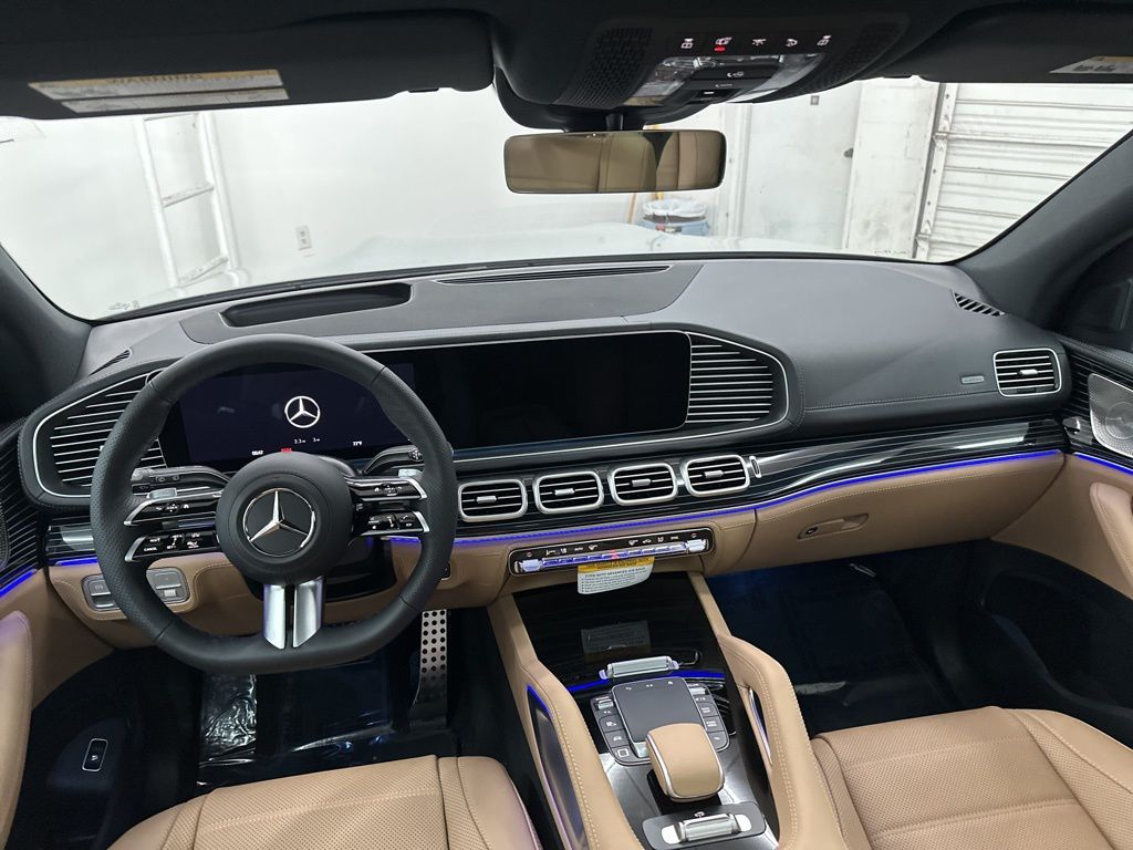 2026 Mercedes Benz GLS 580 4MATIC photo 18