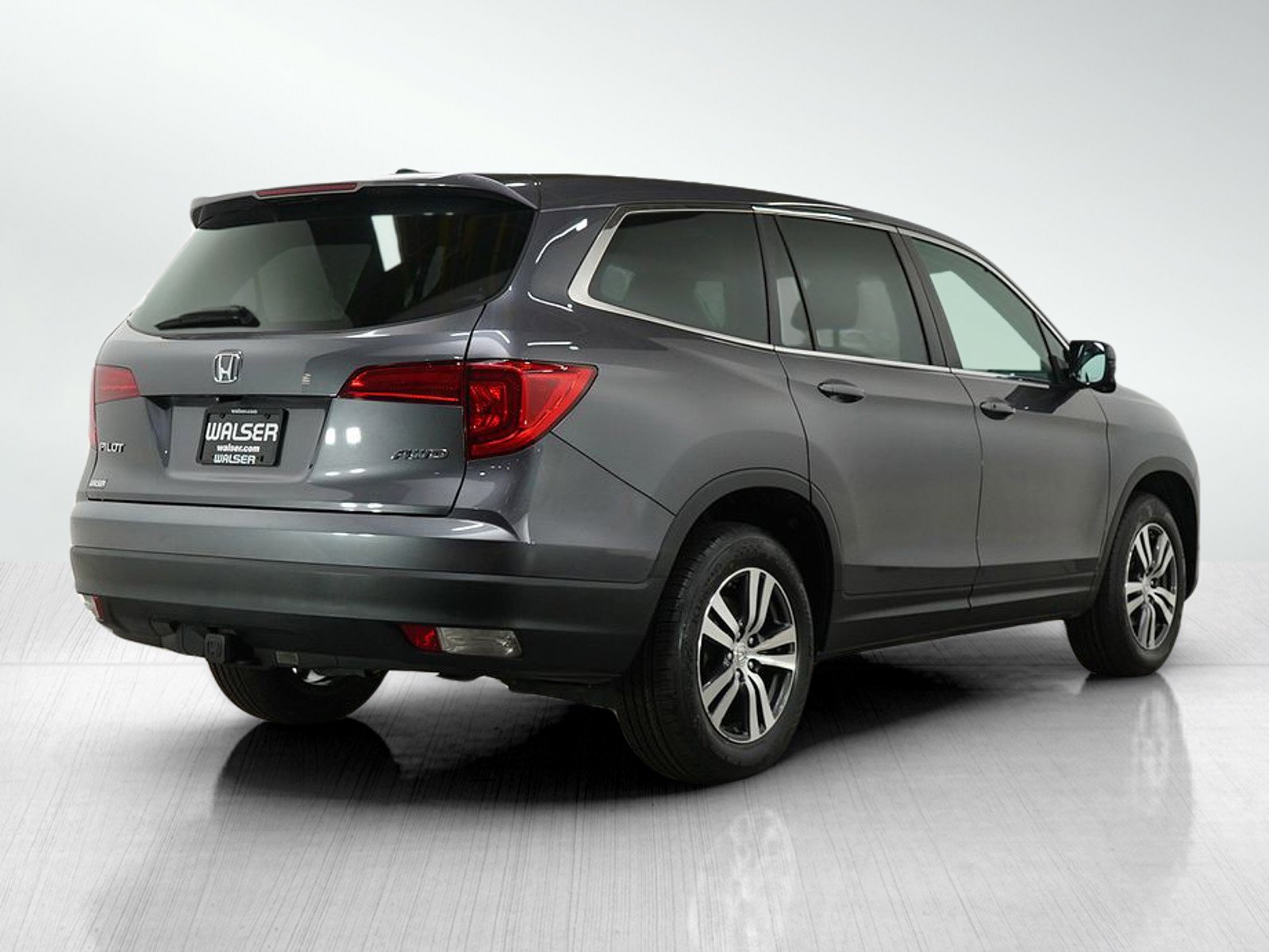 2018 Honda Pilot EX-L photo 4
