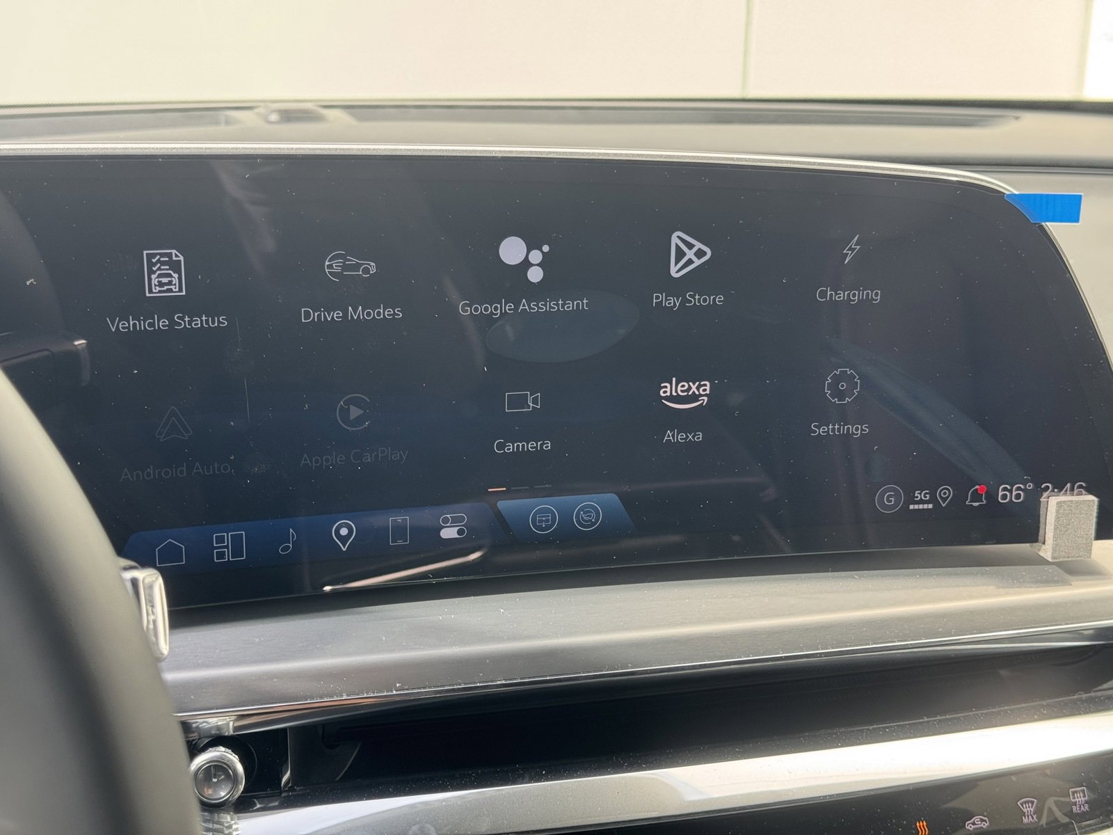 2025 Cadillac Lyriq Luxury photo 20