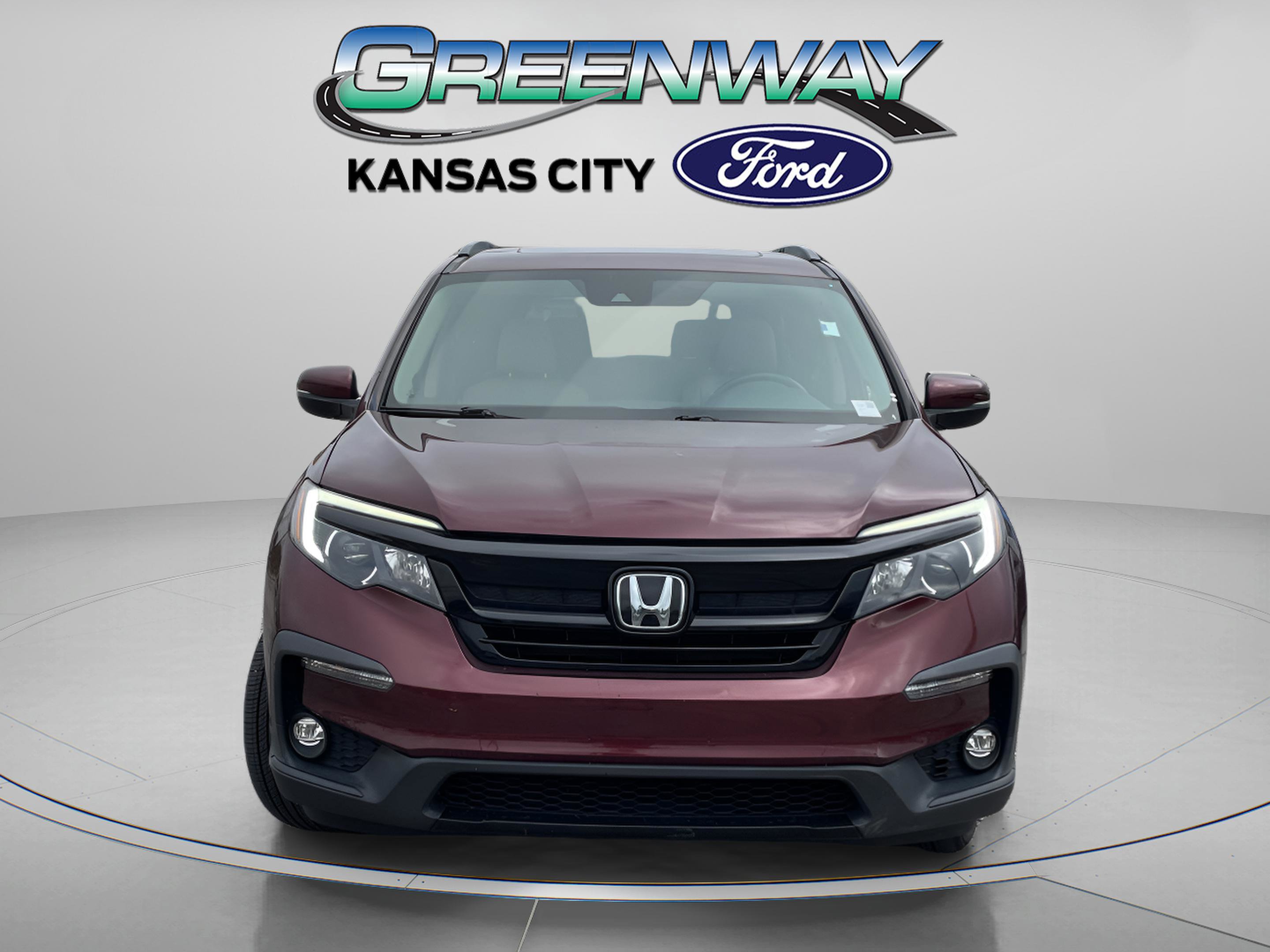 Used 2022 Honda Pilot SE with VIN 5FNYF5H27NB032439 for sale in Kansas City