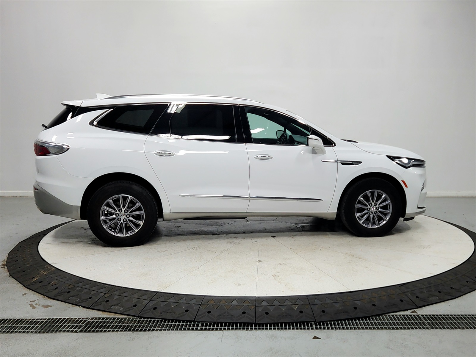 2024 Buick Enclave Premium photo 7