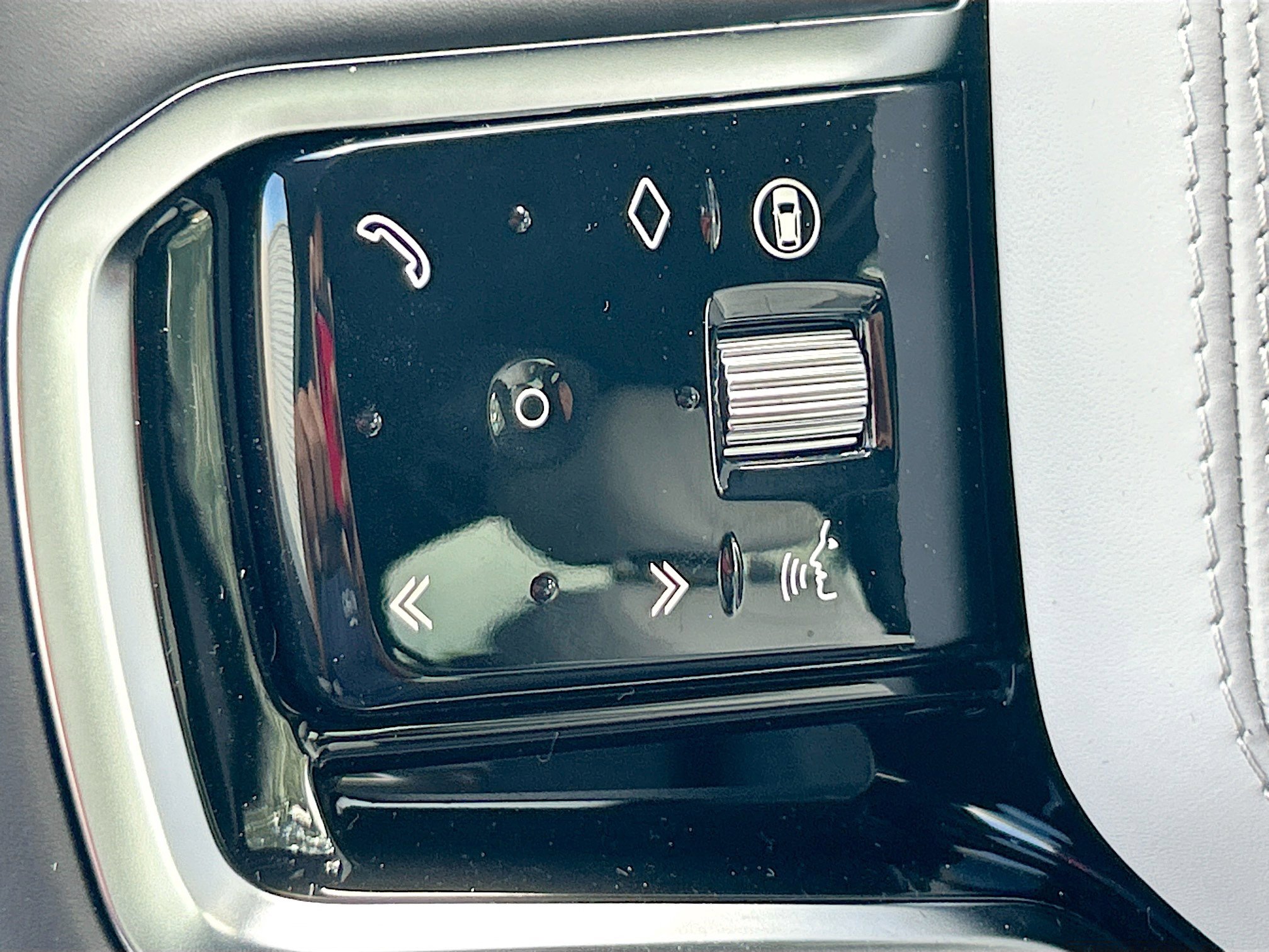 2025 Land Rover Range Rover Sport SE photo 27