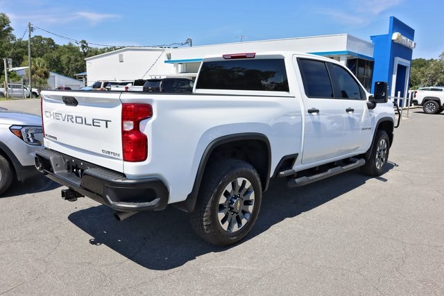2025 Chevrolet Silverado 2500HD Custom photo 7