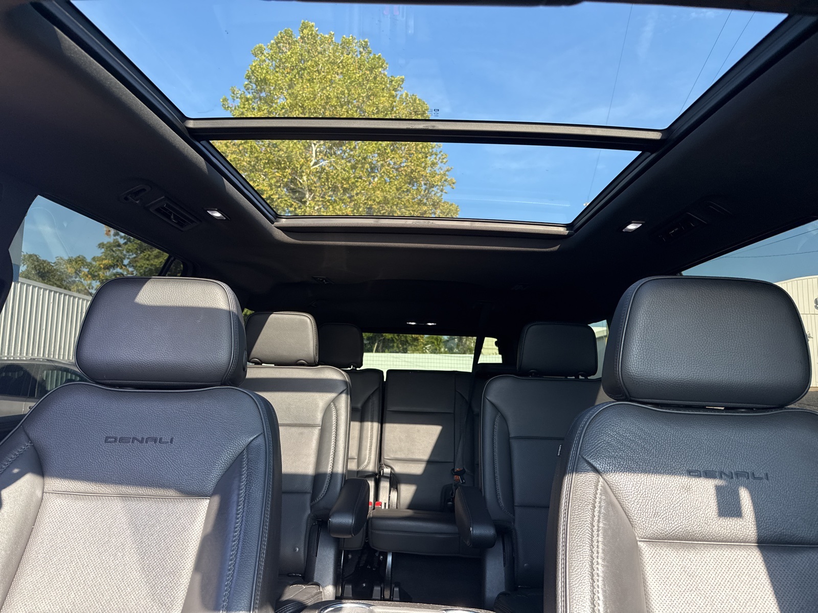 2022 Gmc Yukon XL Denali photo 27