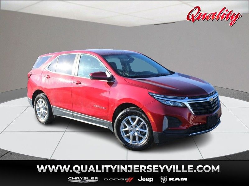 2024 Chevrolet Equinox LT's photo