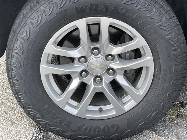 2019 Chevrolet Silverado LT photo 9
