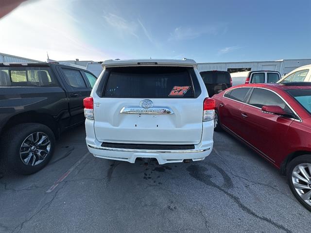 2013 Toyota 4Runner Limited photo 4