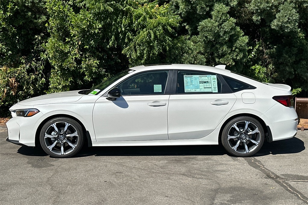 2025 Honda Civic Hybrid Sport Touring photo 5