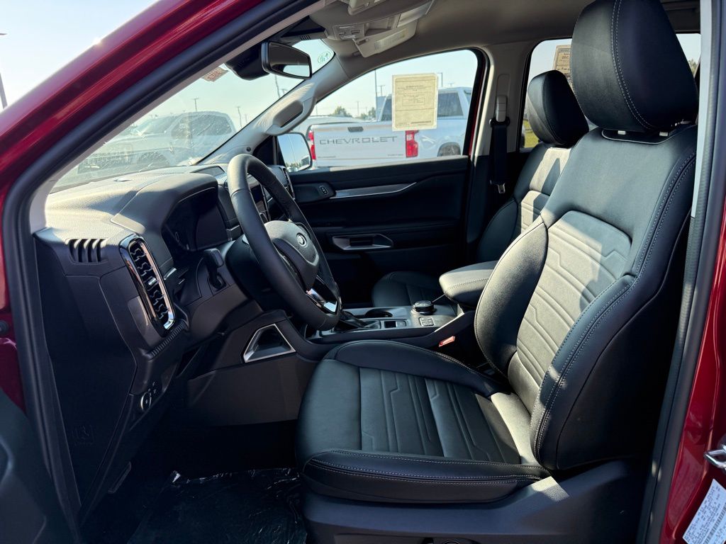 2025 Ford Ranger Lariat photo 4