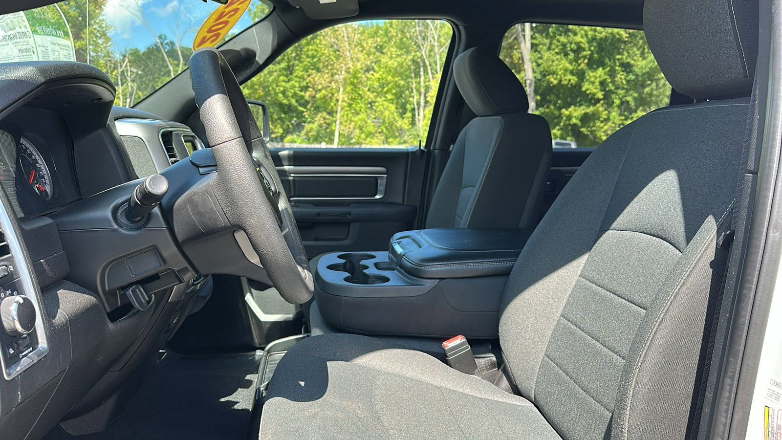 2022 Ram 1500 Classic Warlock photo 12