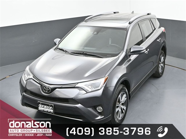 2018 Toyota RAV4 XLE photo 19