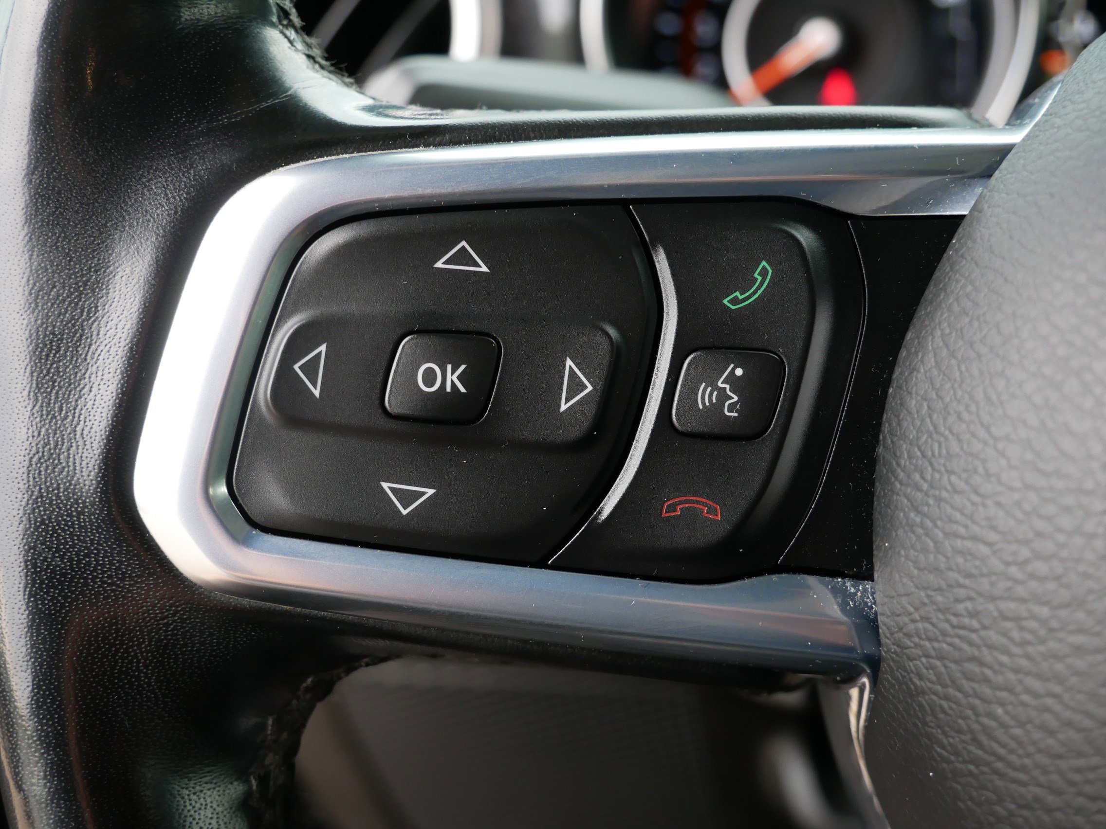 2020 Jeep Wrangler Unlimited Sahara Altitude photo 19