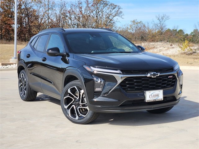 2024 Chevrolet Trax RS's photo