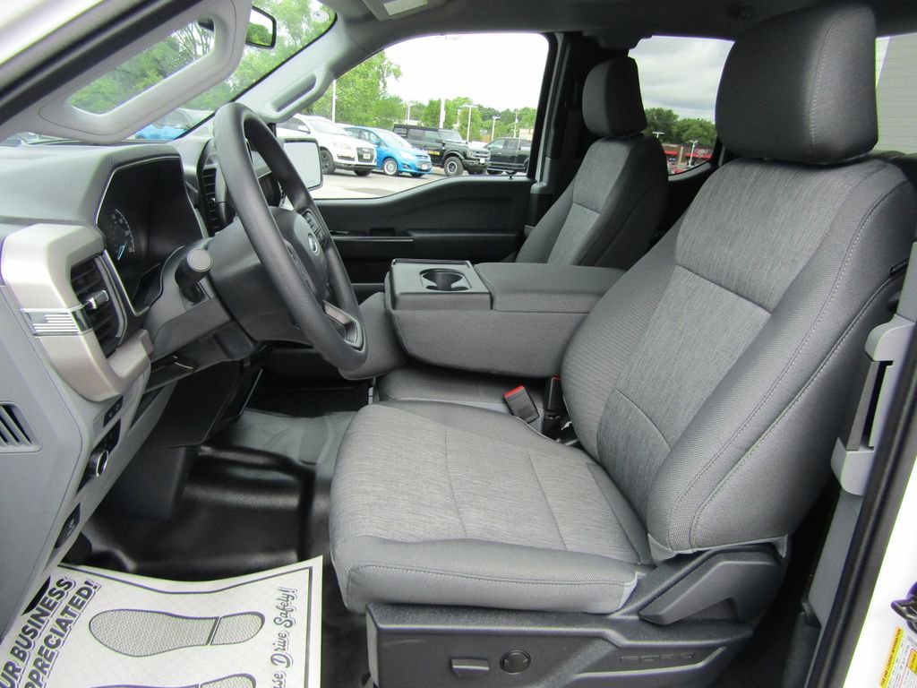 2023 Ford F-150 XL photo 8