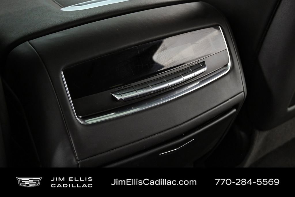 2024 Cadillac Escalade ESV Sport Platinum photo 18
