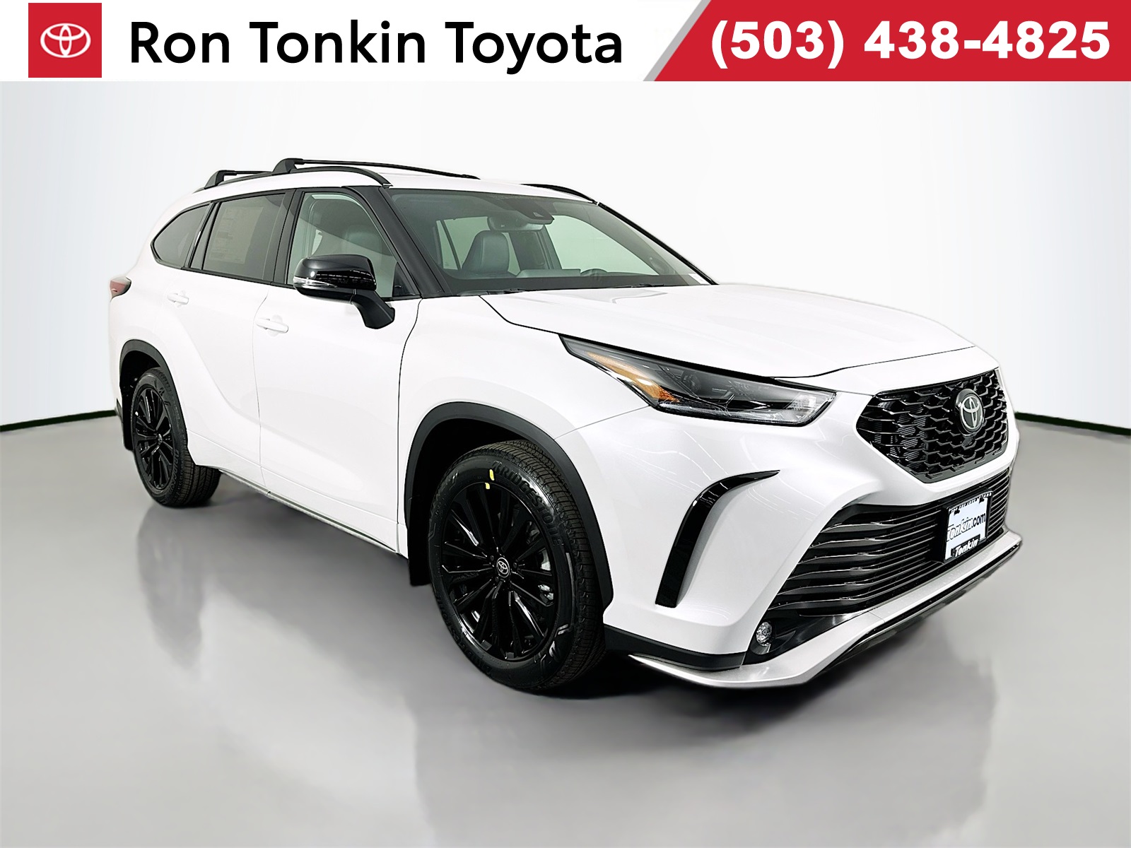 2026 Toyota Highlander XSE's photo