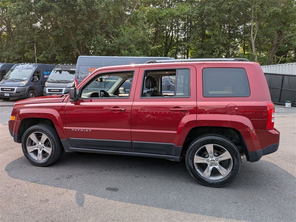2016 Jeep Patriot High Altitude photo 4