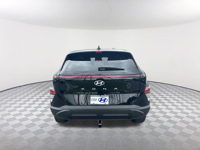 2026 Hyundai Kona SE photo 5