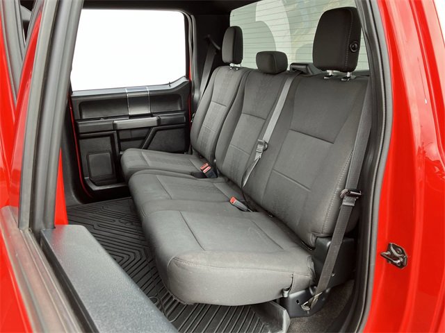 2019 Ford F-150 XLT photo 13