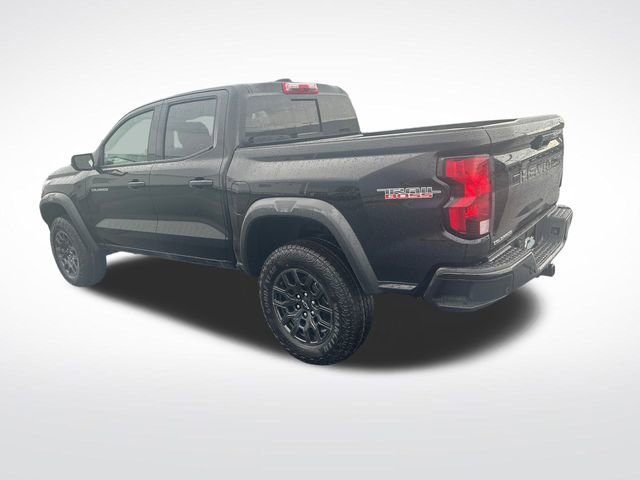 2026 Chevrolet Colorado Trail Boss photo 2