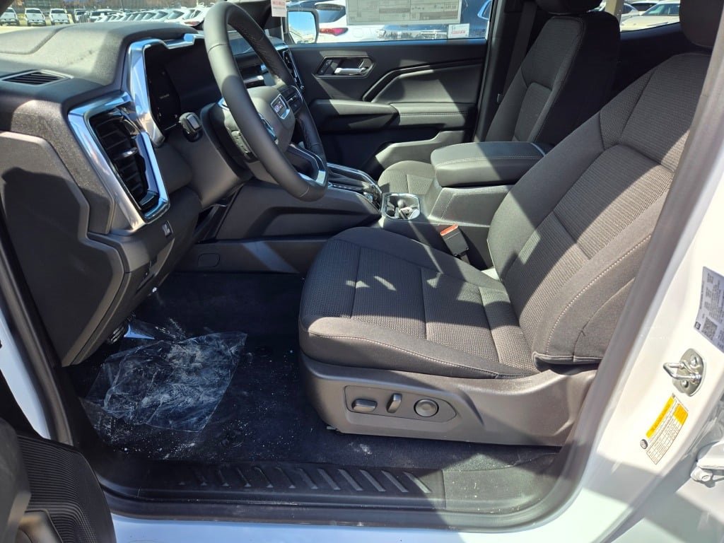 2025 Gmc Canyon Elevation photo 14