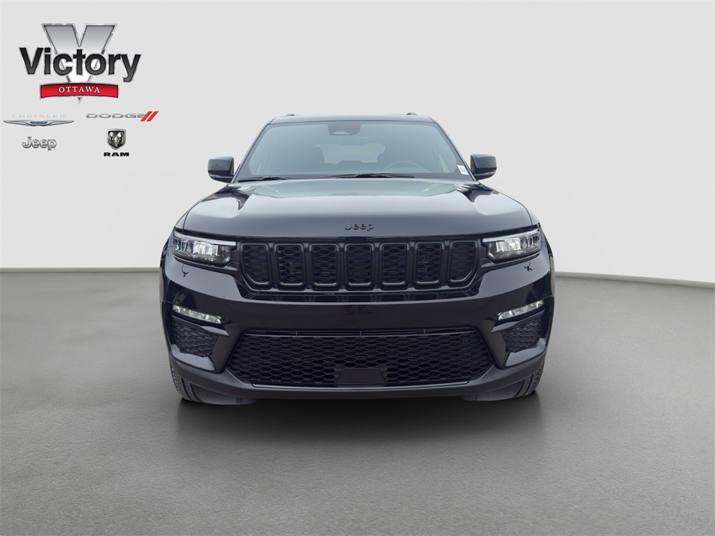 2025 Jeep Grand Cherokee Limited photo 2