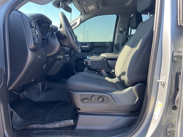 2024 Chevrolet Silverado 1500 Custom photo 5