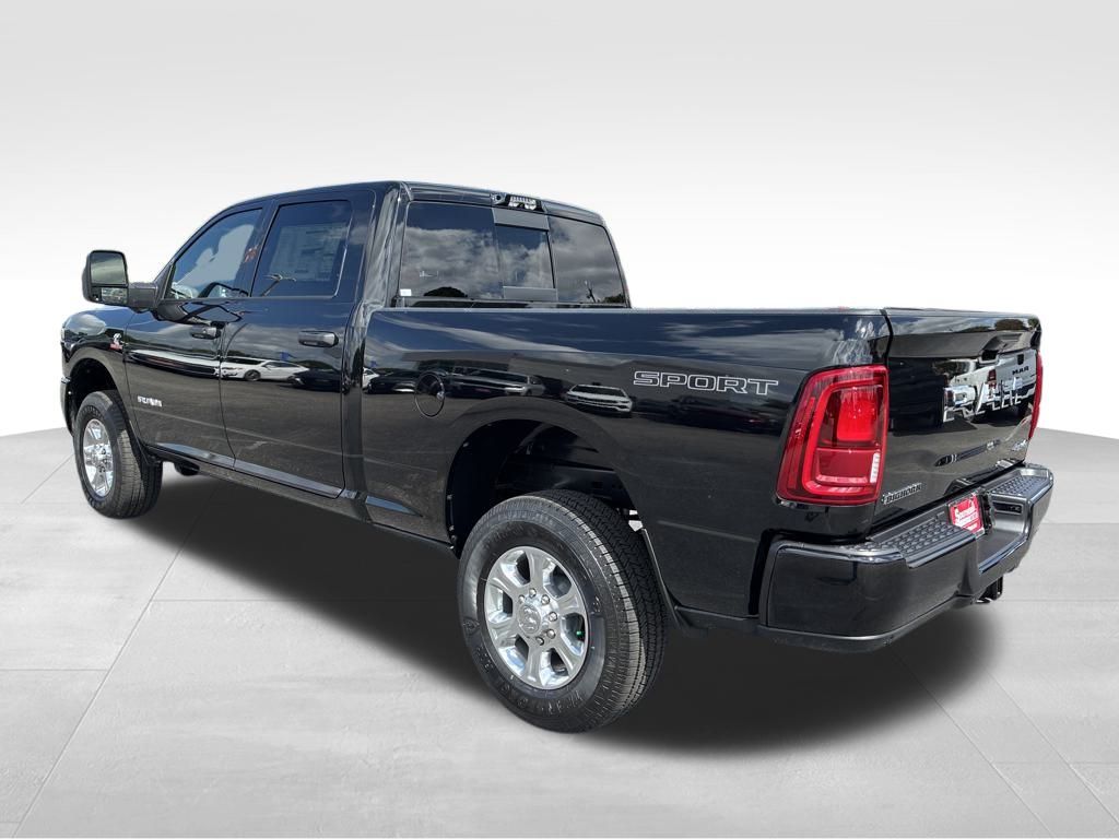 2025 Ram 2500 Big Horn photo 3