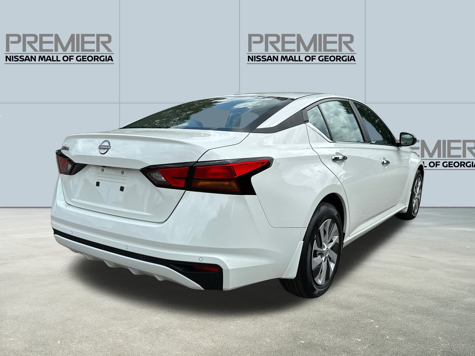 2025 Nissan Altima 2.5 S photo 4
