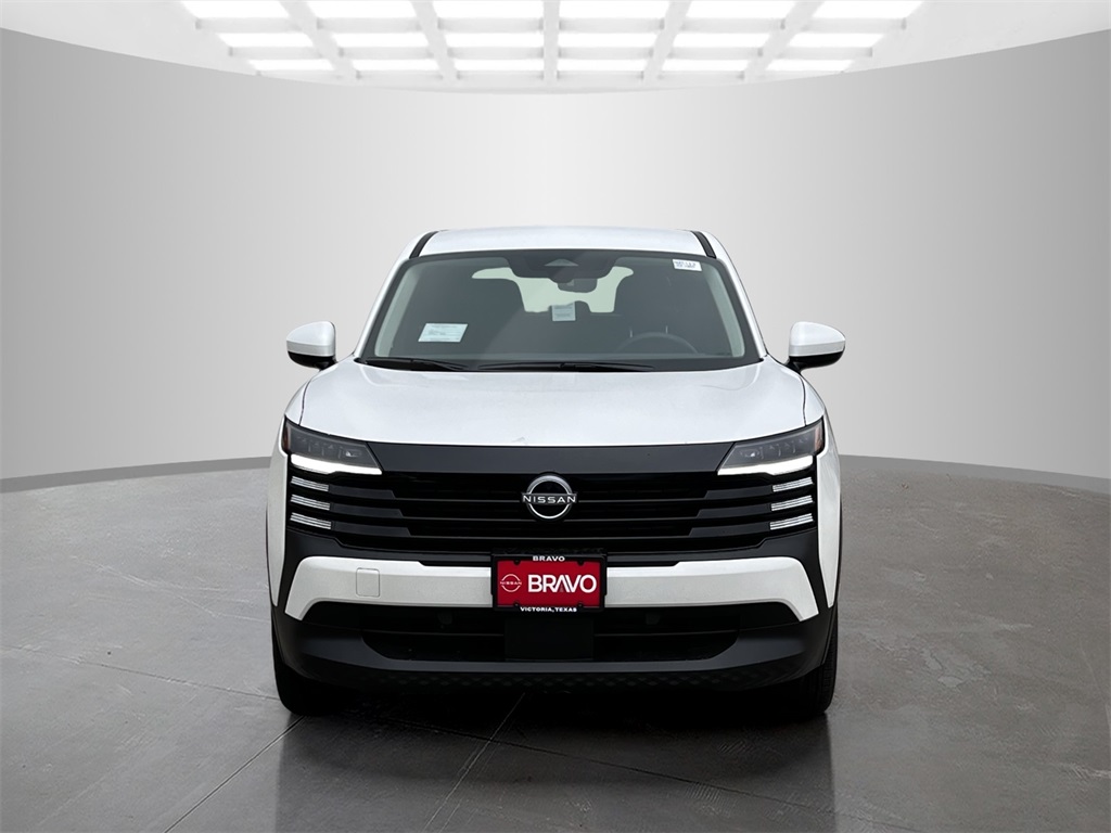 2025 Nissan Kicks SV photo 2